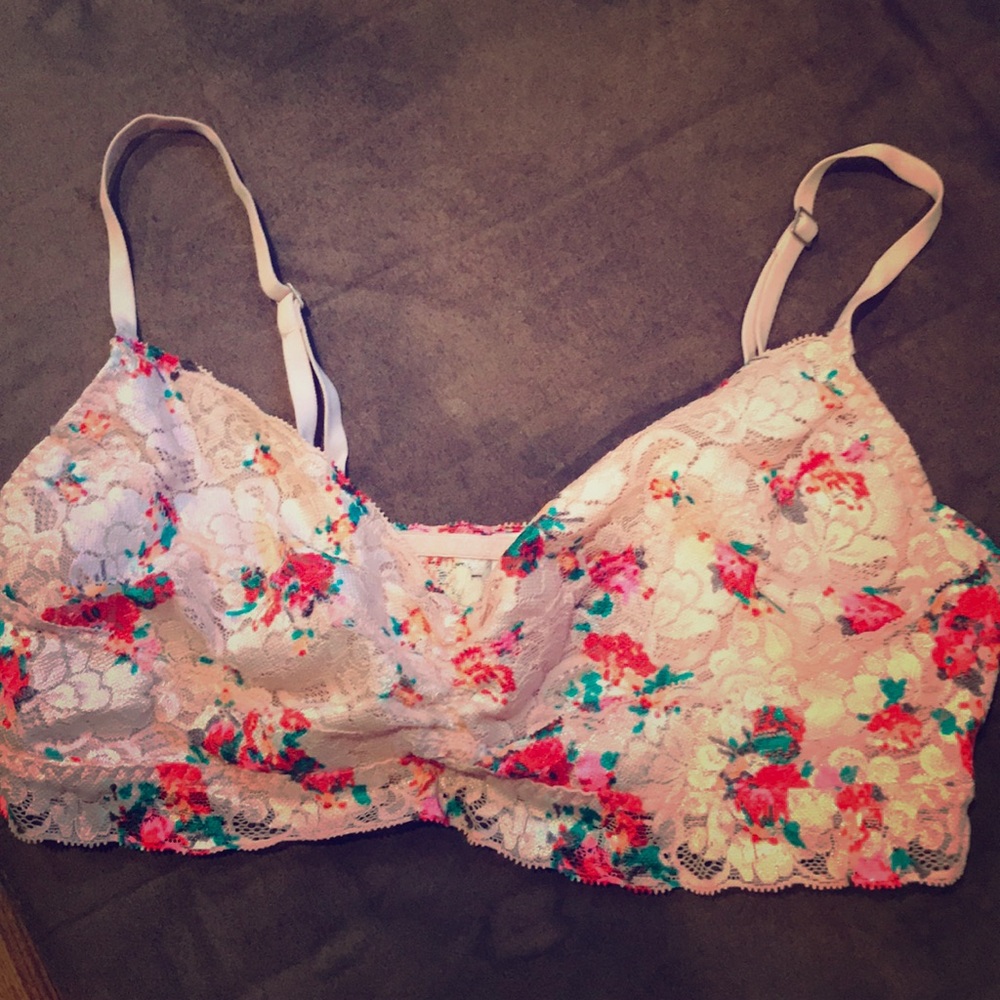 Size large bra no underwire